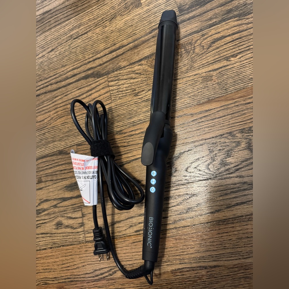 Bio Ionic Long Barrel 1.25” Hair Curling Iron